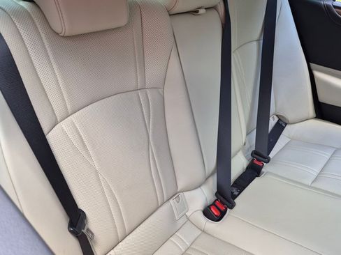 Used 2024 Lexus ES 350 w/ Technology Package FWD image 18