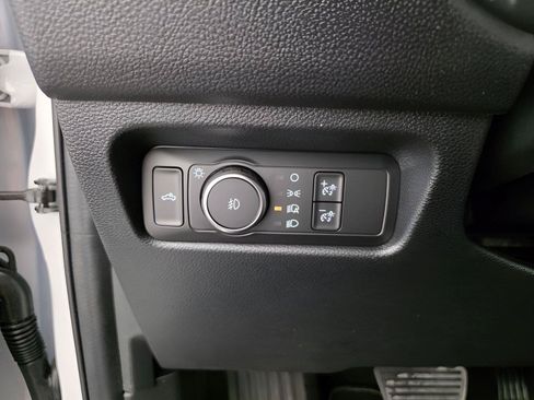Used 2025 Ford Ranger Lariat w/ Chrome Accent Package AWD/4WD image 35