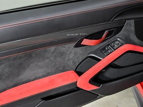 Used 2018 Porsche 911 GT2 RS RWD image 16