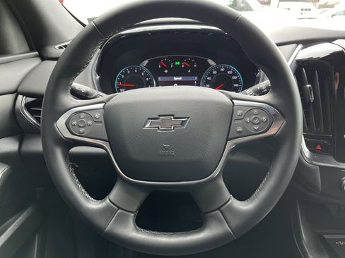 Used 2023 Chevrolet Traverse LT w/ Midnight/Sport Edition image 18