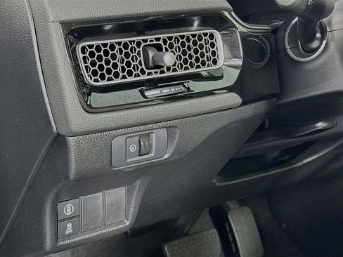 Certified 2024 Honda Civic EX-L image 10