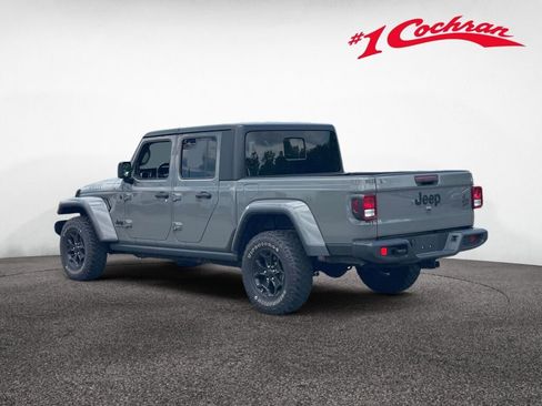 Used 2022 Jeep Gladiator Sport AWD/4WD image 24