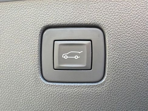 Used 2025 Buick Envista Sport Touring w/ Convenience I Package image 19