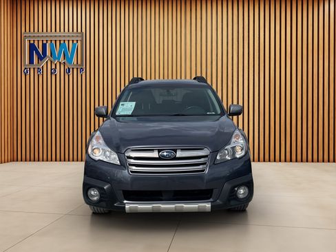 Used 2014 Subaru Outback 2.5i Limited image 2