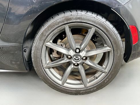 Used 2017 MAZDA MX-5 Miata RF Club image 27