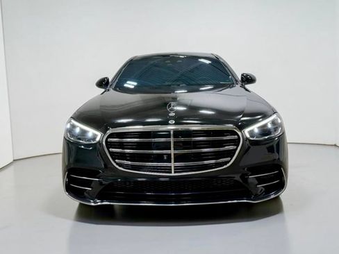 Used 2023 Mercedes-Benz S 580 4MATIC Sedan image 7