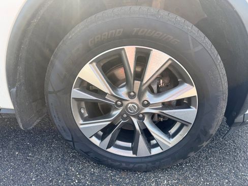 Used 2016 Nissan Murano SL w/ SL Technology Package AWD/4WD image 9