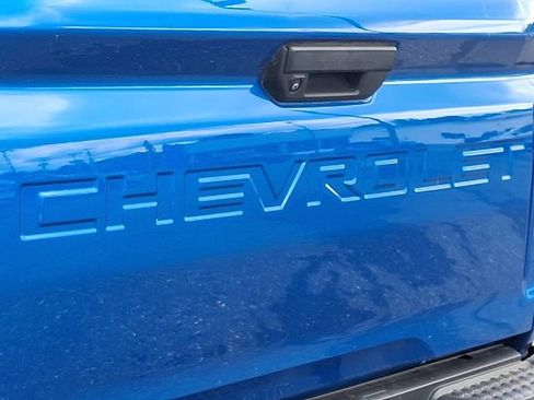 Used 2023 Chevrolet Colorado W/T w/ Advanced Trailering Package AWD/4WD image 28