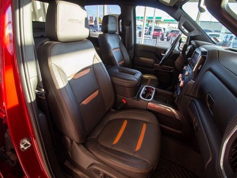 Used 2022 GMC Sierra 2500 AT4 w/ Gooseneck/5TH Wheel Package image 17