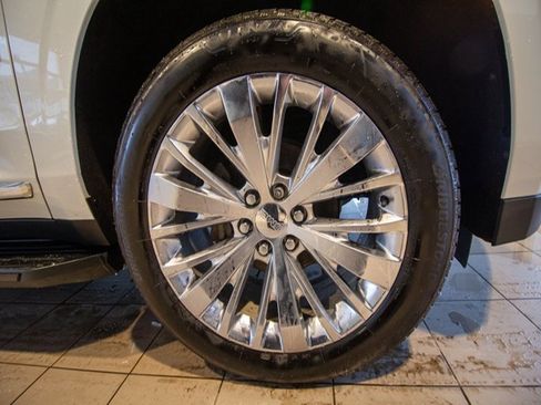 Used 2021 GMC Yukon SLT w/ SLT Luxury Plus Package image 28