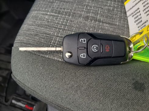 Used 2023 Ford F350 XLT w/ FX4 Off-Road Package image 28