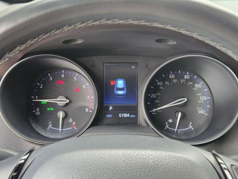 Used 2019 Toyota C-HR Limited image 23