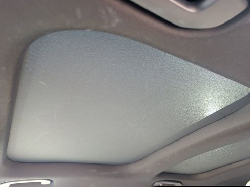 Certified 2022 Mercedes-Benz GLB 250 4MATIC image 21