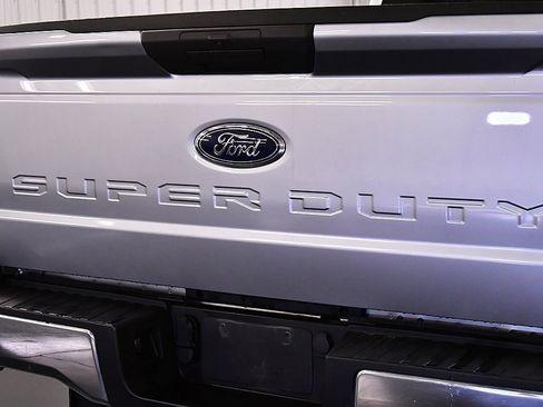 Used 2024 Ford F250 XLT image 14