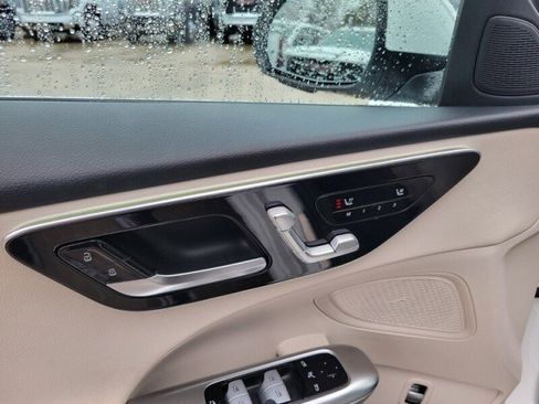 Used 2024 Mercedes-Benz C 300 Sedan image 14