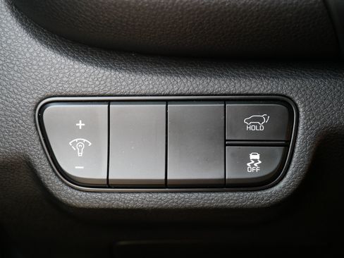 Certified 2024 Kia Seltos SX w/ SX Sunroof Package AWD/4WD image 26