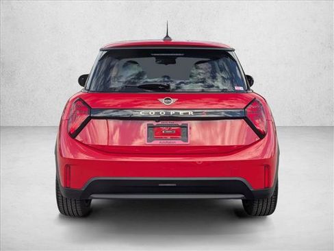 Certified 2025 MINI Cooper S image 7