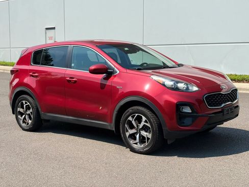 Used 2020 Kia Sportage LX AWD/4WD image 8
