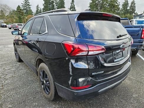 Used 2023 Chevrolet Equinox LT image 4