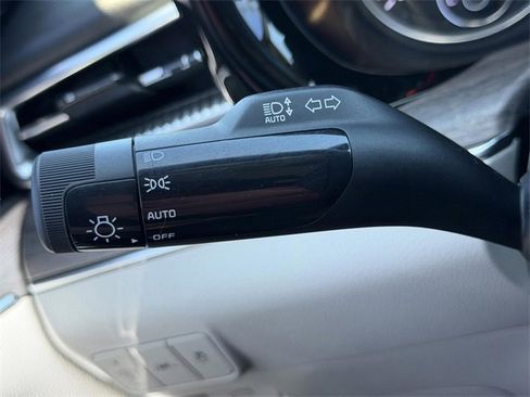 Used 2022 Kia K5 EX w/ EX Premium Package image 30