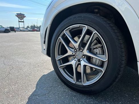 Used 2023 Mercedes-Benz GLE 53 AMG GLE 53 AMG image 25