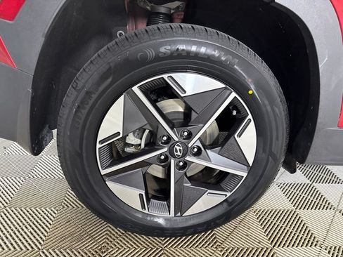 Used 2025 Hyundai Tucson SEL AWD/4WD image 34