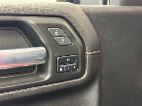 Used 2023 GMC Sierra 2500 AT4 w/ AT4 Preferred Package image 10