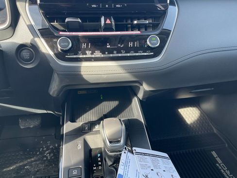 New 2026 Toyota Corolla Cross XLE image 18