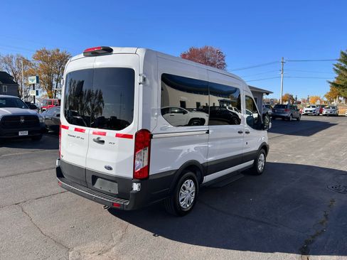 Used 2019 Ford Transit 150 XLT image 3