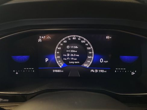 Used 2024 Volkswagen Jetta SE FWD image 23