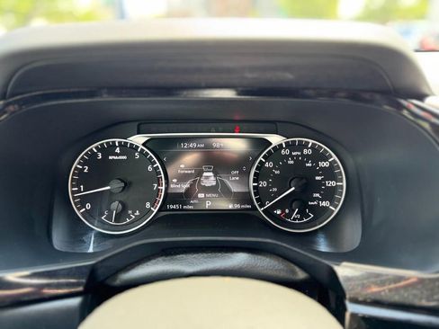 Used 2024 Nissan Pathfinder Rock Creek AWD/4WD image 15