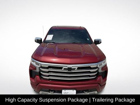 Used 2023 Chevrolet Silverado 1500 High Country w/ High Country Premium Package AWD/4WD image 6