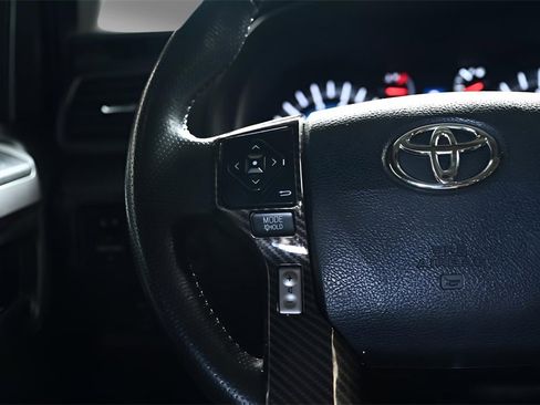 Used 2019 Toyota 4Runner Limited image 33