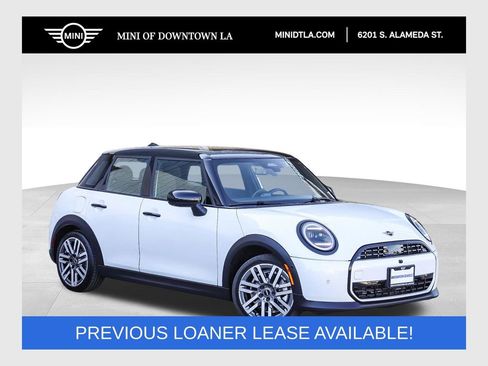 Used 2026 MINI Cooper 4-Door Hardtop FWD image 1