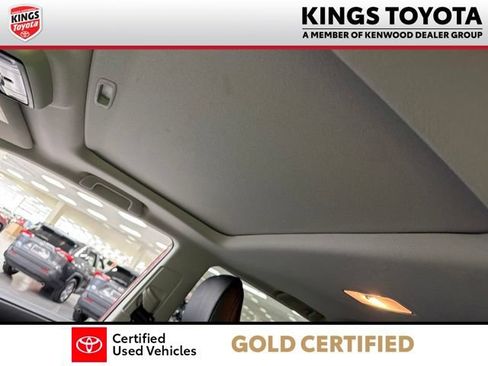 Used 2022 Toyota 4Runner Limited AWD/4WD image 22