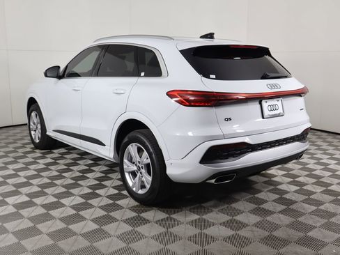 Used 2025 Audi Q5 Premium w/ Convenience Package AWD/4WD image 7