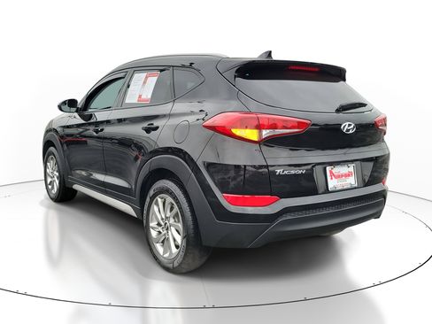 Used 2018 Hyundai Tucson SEL image 3