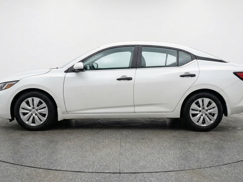 Used 2025 Nissan Sentra S FWD image 5