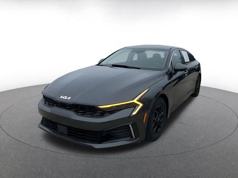 Used 2025 Kia K5 LXS image 7