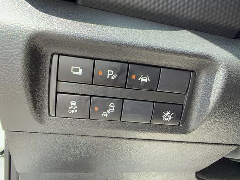 Used 2022 Nissan Kicks S FWD image 24
