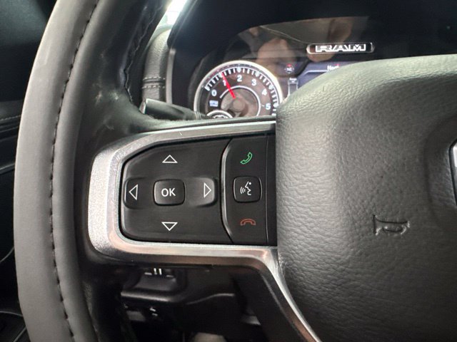 Used 2019 RAM 1500 Laramie AWD/4WD image 36