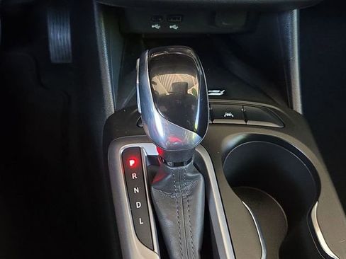 Certified 2024 Buick Envista Sport Touring w/ Convenience I Package FWD image 16