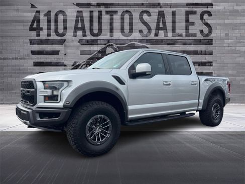 Used 2019 Ford F150 Raptor w/ Equipment Group 802A Luxury AWD/4WD image 6