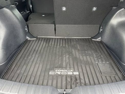 Certified 2025 Toyota Corolla Cross LE image 19