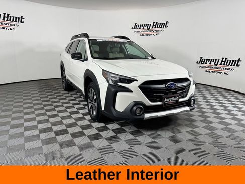 Used 2023 Subaru Outback Limited XT image 6
