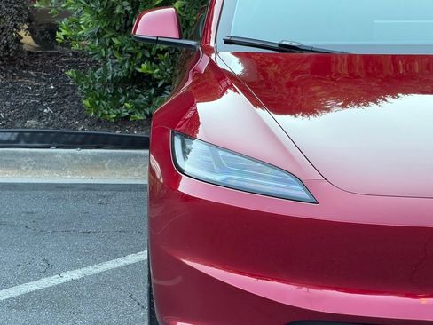 Used 2025 Tesla Model 3 Long Range RWD image 4