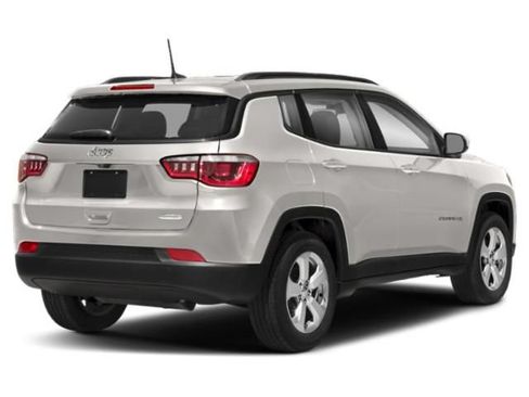 Used 2019 Jeep Compass Sport FWD image 3