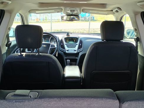 Used 2017 Chevrolet Equinox LT FWD image 26