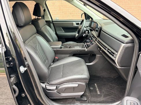 Used 2025 Hyundai Santa Fe SEL AWD/4WD image 23