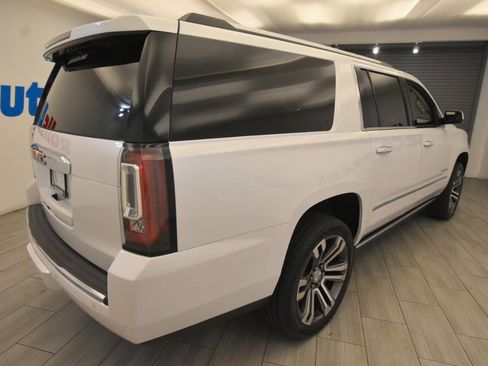 Used 2019 GMC Yukon XL Denali w/ Denali Ultimate Package image 5